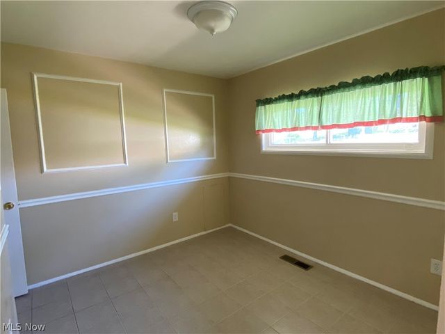 4138 Burkey Road, Austintown, OH 44515