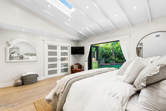 30647 La Sonora Drive, Malibu, CA 90265