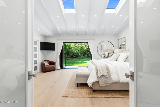 30647 La Sonora Drive, Malibu, CA 90265