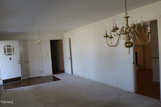 208 Brown Avenue, Johnson City, TN 37601