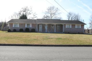 208 Brown Avenue, Johnson City, TN 37601