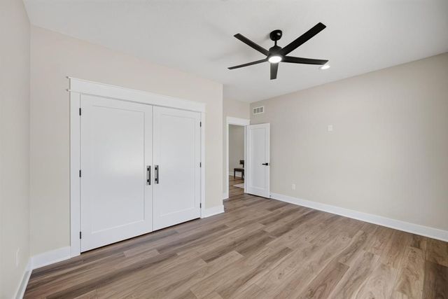 280 NW Copperleaf Court, Waukee, IA 50263