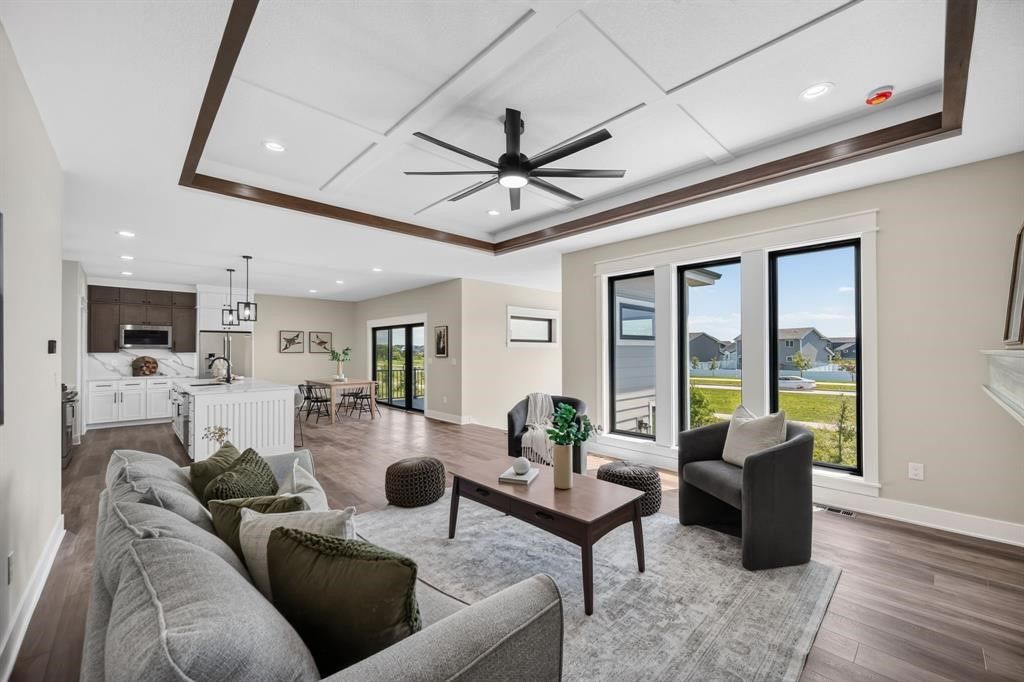 280 NW Copperleaf Court, Waukee, IA 50263