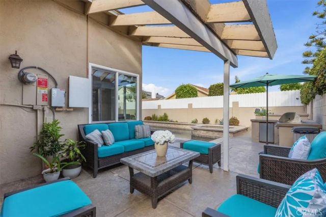 3816 Mistral, Huntington Beach, CA 92649