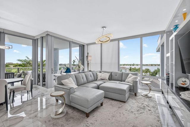 1 Water Club Way 503, North Palm Beach, FL 33408