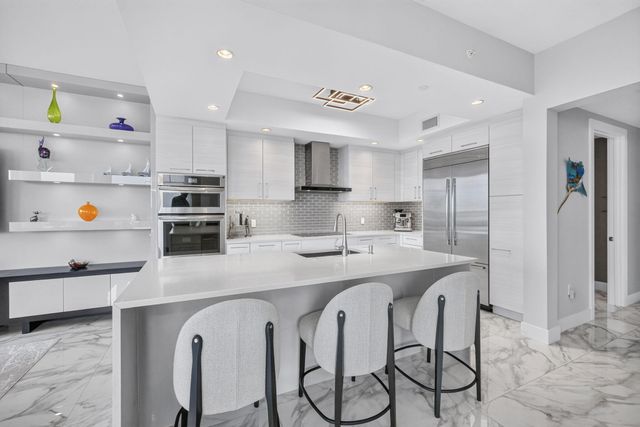 1 Water Club Way 503, North Palm Beach, FL 33408