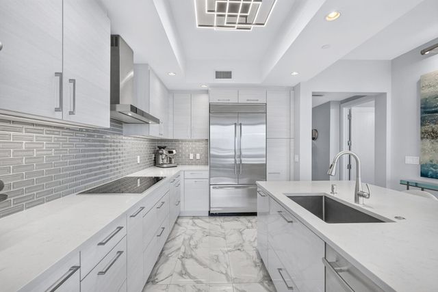 1 Water Club Way 503, North Palm Beach, FL 33408