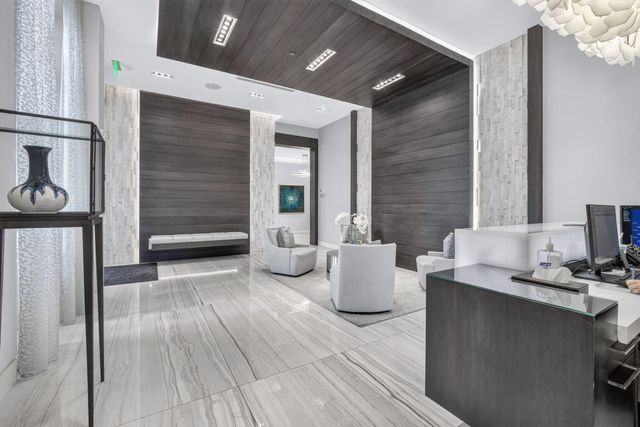 1 Water Club Way 503, North Palm Beach, FL 33408