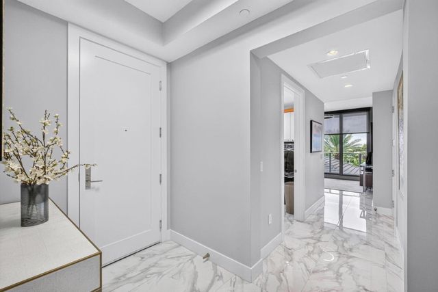 1 Water Club Way 503, North Palm Beach, FL 33408