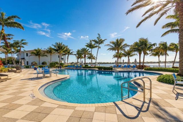 1 Water Club Way 503, North Palm Beach, FL 33408