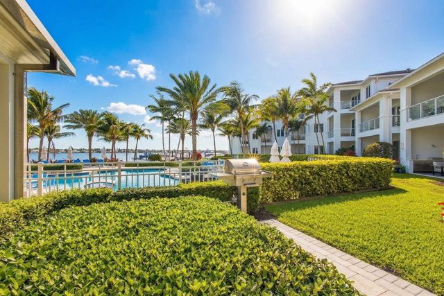 1 Water Club Way 503, North Palm Beach, FL 33408