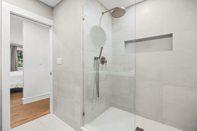 935 Washington St 8, Newton, MA 02460
