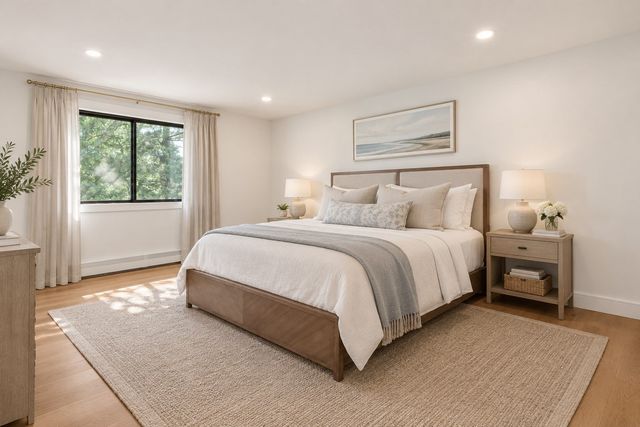 935 Washington St 8, Newton, MA 02460