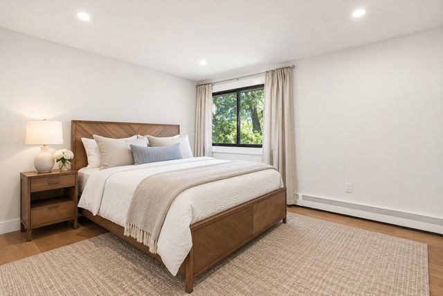 935 Washington St 8, Newton, MA 02460