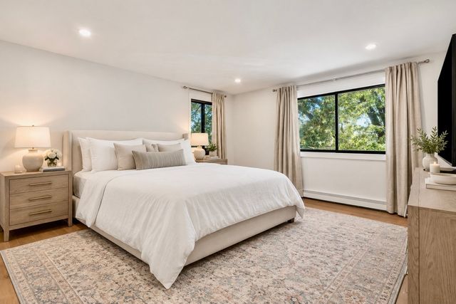 935 Washington St 8, Newton, MA 02460