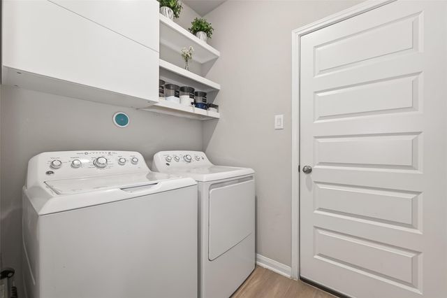 8014 Barret Travis Court, Beasley, TX 77417