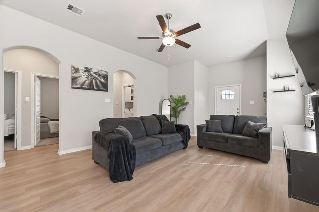 8014 Barret Travis Court, Beasley, TX 77417