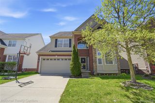 51161 Hallfield Street, Novi, MI 48374