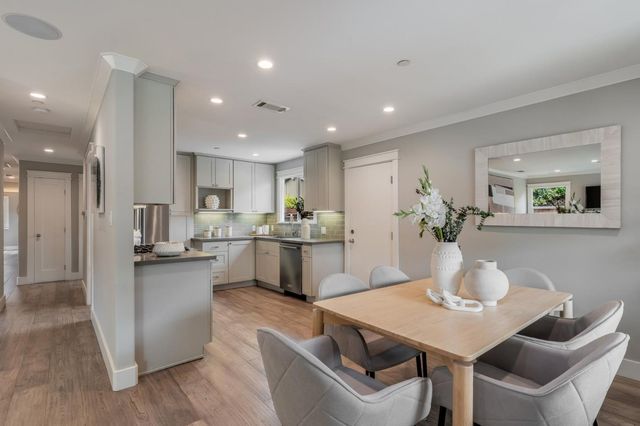 409 Poinsettia Avenue, San Mateo, CA 94403