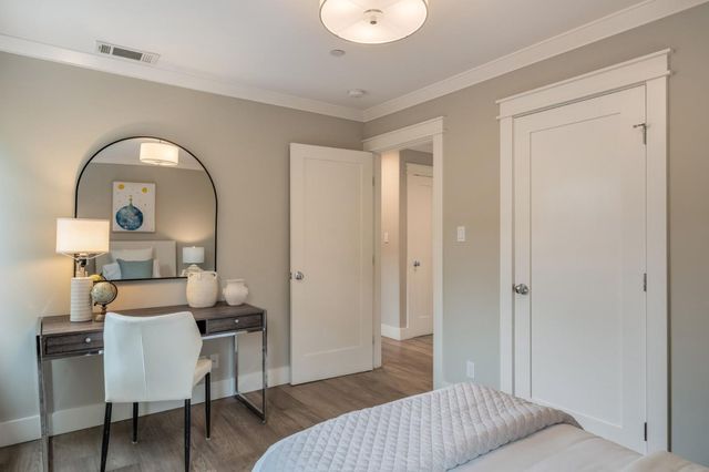 409 Poinsettia Avenue, San Mateo, CA 94403