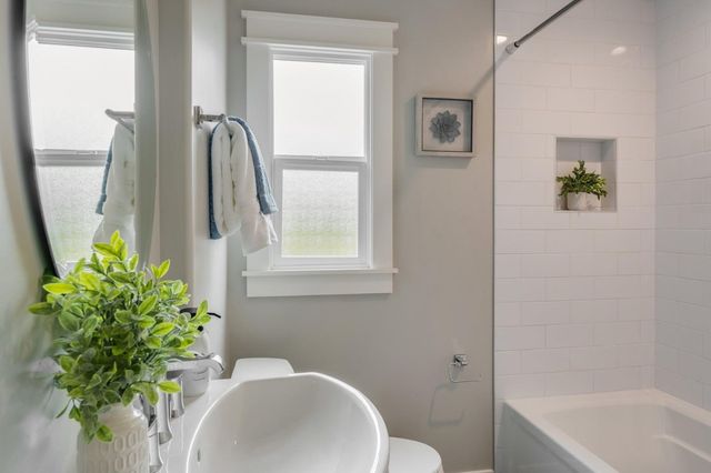 409 Poinsettia Avenue, San Mateo, CA 94403