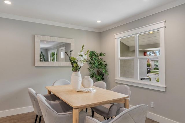 409 Poinsettia Avenue, San Mateo, CA 94403