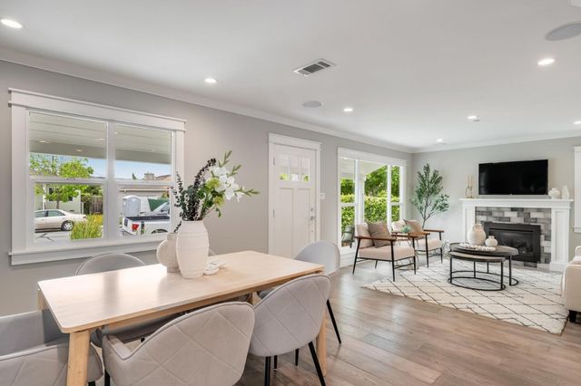 409 Poinsettia Avenue, San Mateo, CA 94403