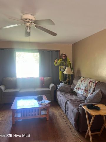 116 Park Drive, Greenville, NC 27858
