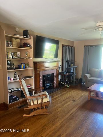 116 Park Drive, Greenville, NC 27858