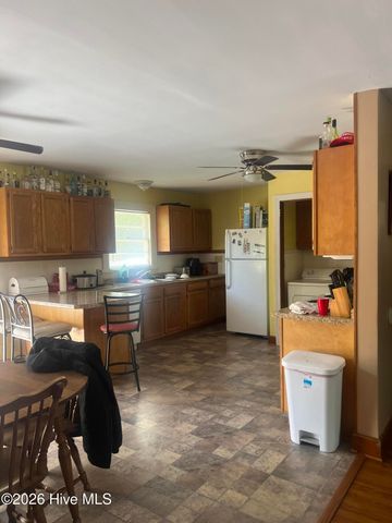 116 Park Drive, Greenville, NC 27858