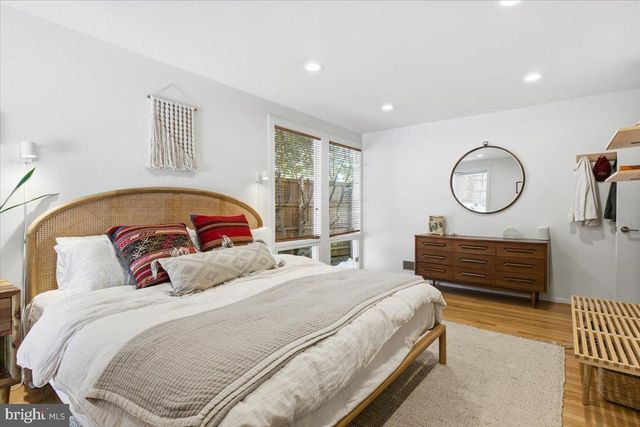 3610 SPRUELL DR, Silver Spring, MD 20902