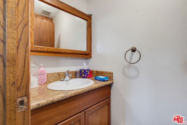 291 Simmons Avenue, Montebello, CA 90640