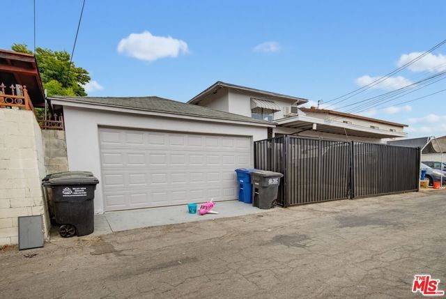 291 Simmons Avenue, Montebello, CA 90640