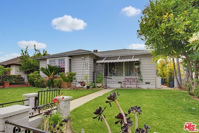 291 Simmons Avenue, Montebello, CA 90640