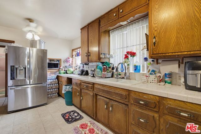 291 Simmons Avenue, Montebello, CA 90640
