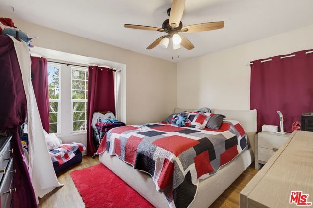 291 Simmons Avenue, Montebello, CA 90640