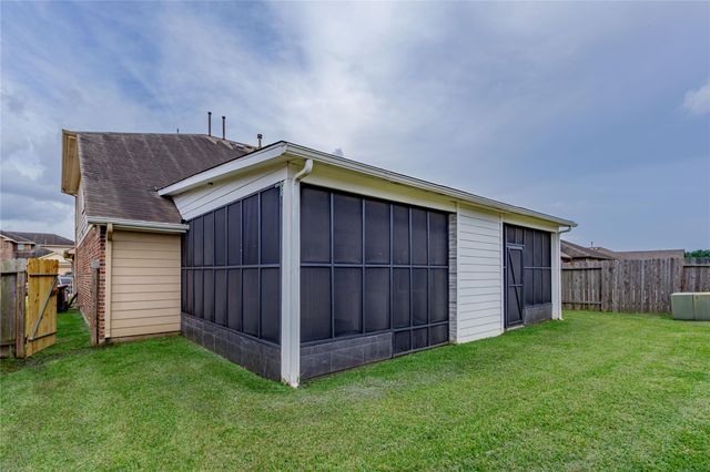 17718 Rose Summit Lane, Richmond, TX 77407