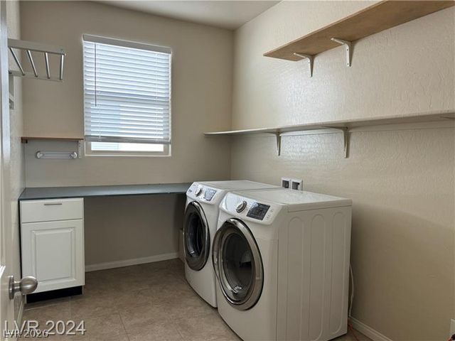 9056 Tony Ridge Avenue, Las Vegas, NV 89148