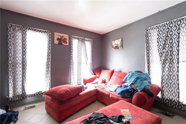 243 East Park, Albion, NY 14411