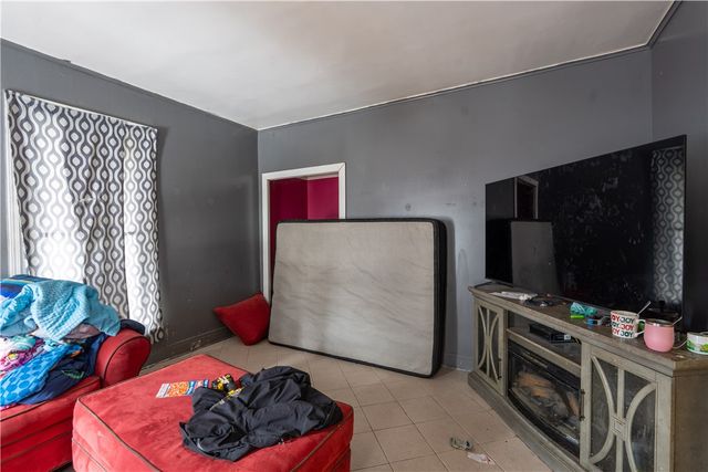 243 East Park, Albion, NY 14411