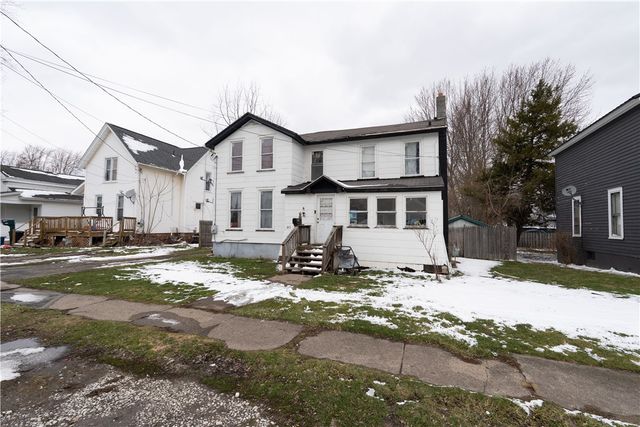 243 East Park, Albion, NY 14411