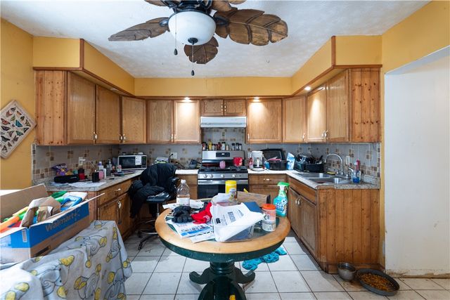 243 East Park, Albion, NY 14411