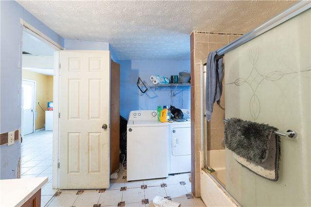 243 East Park, Albion, NY 14411