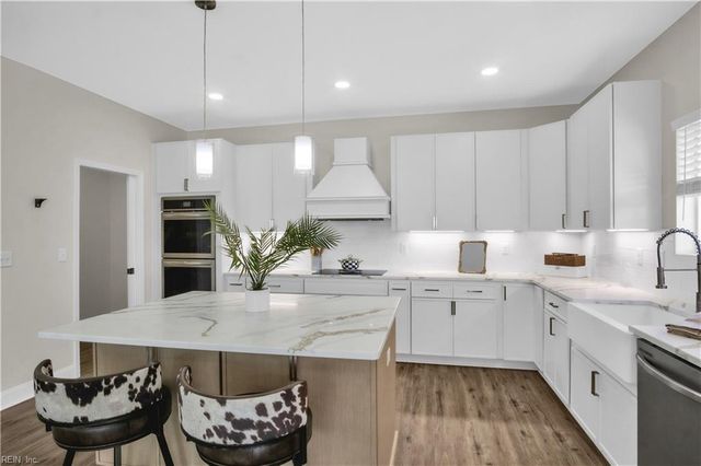 7290 Merrimac TRL, Williamsburg, VA 23185