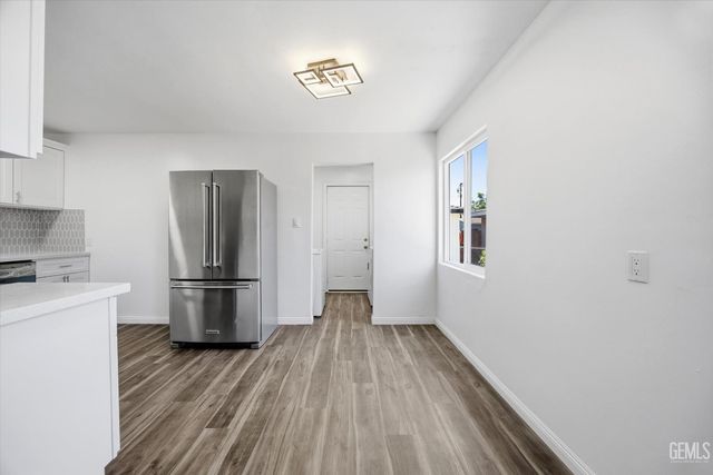 331 Harding Avenue, Bakersfield, CA 93308