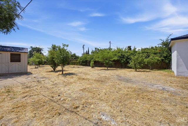 331 Harding Avenue, Bakersfield, CA 93308