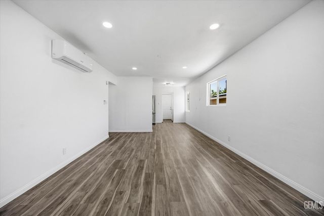 331 Harding Avenue, Bakersfield, CA 93308