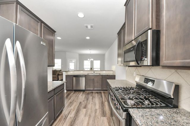 6409 Macroom Meadows Lane, Houston, TX 77048