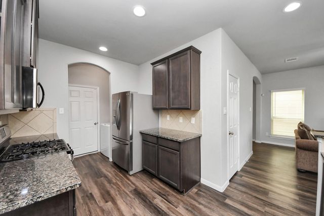 6409 Macroom Meadows Lane, Houston, TX 77048