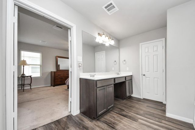 6409 Macroom Meadows Lane, Houston, TX 77048